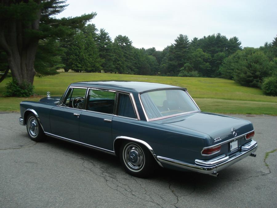  Mercedes-Benz 600 SWB Limousine 1966 года  (фото 2 из 5)